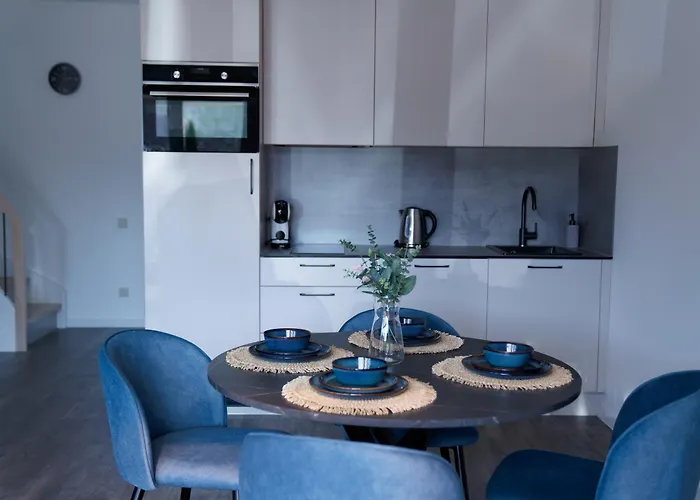 Osupio Tako Lux Vilos With Free Parking * פלאנגה